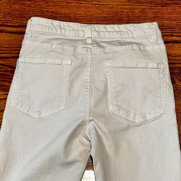 OAT Cropped Fringe Jeans. Ecru. Size 2/26 - Picture 5 of 8